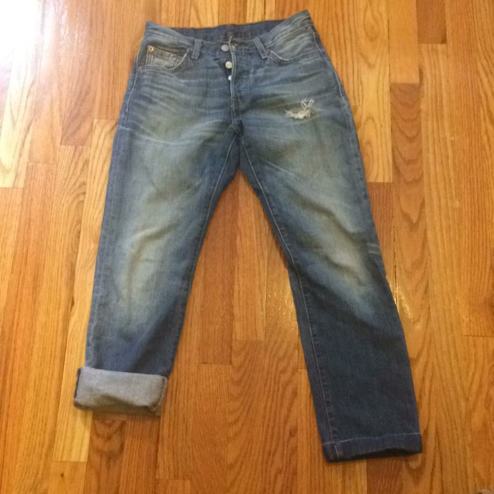 Vintage looking Levi’s button fly 501 jeans